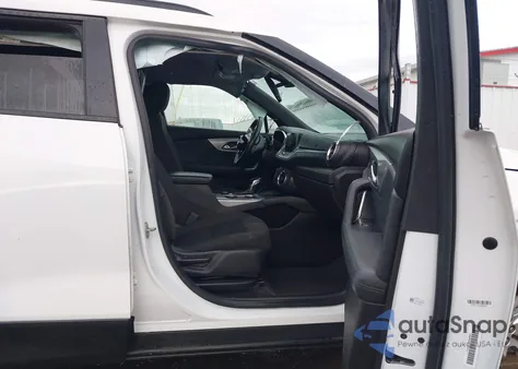 2020 Chevrolet Blazer Awd 2Lt из США, поврежденный, VIN 3GNKBHRS0LS608515